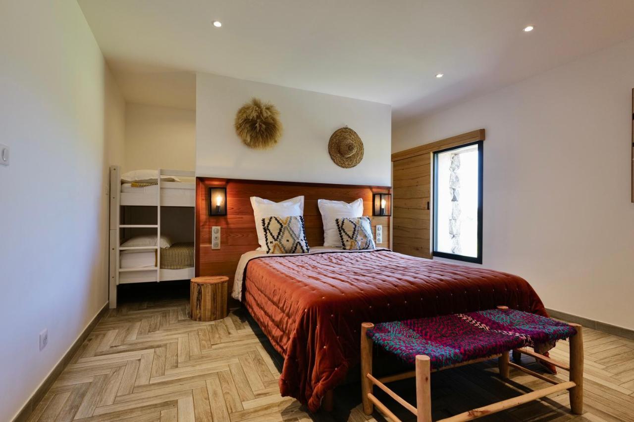 Domaine Pozzo Di Mastri Hotel & Spa Figari  Ngoại thất bức ảnh