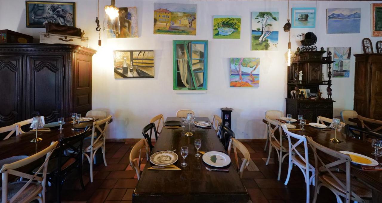 Domaine Pozzo Di Mastri Hotel & Spa Figari  Ngoại thất bức ảnh
