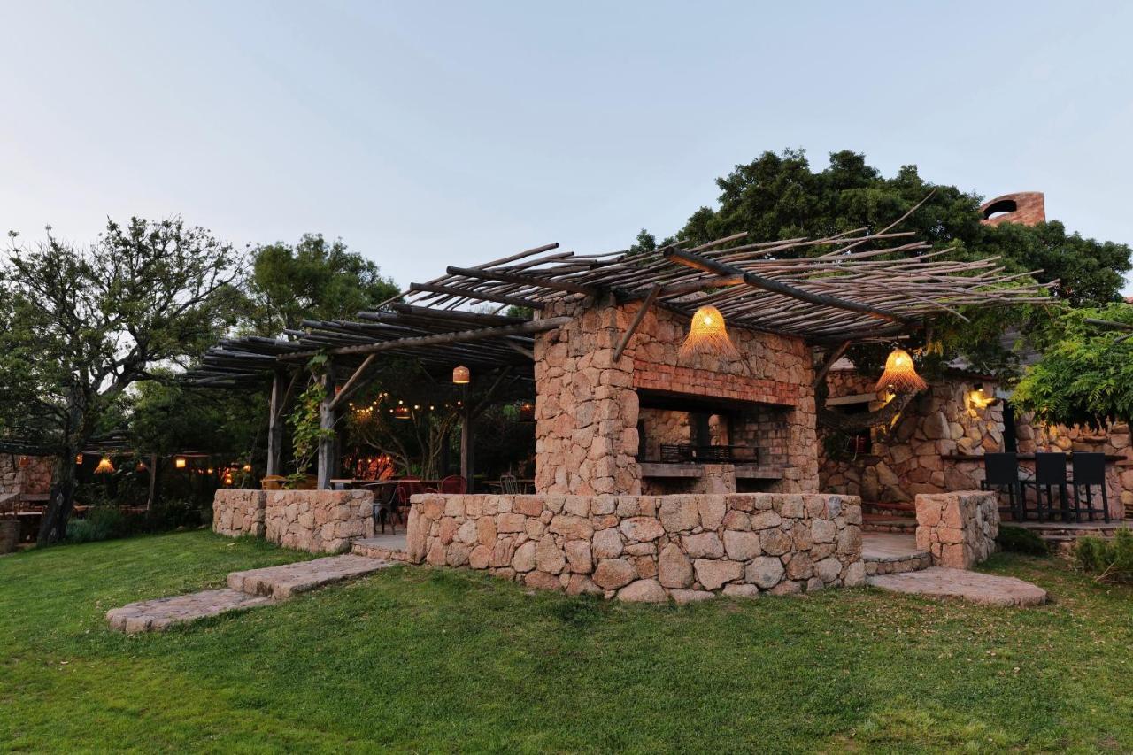 Domaine Pozzo Di Mastri Hotel & Spa Figari  Ngoại thất bức ảnh