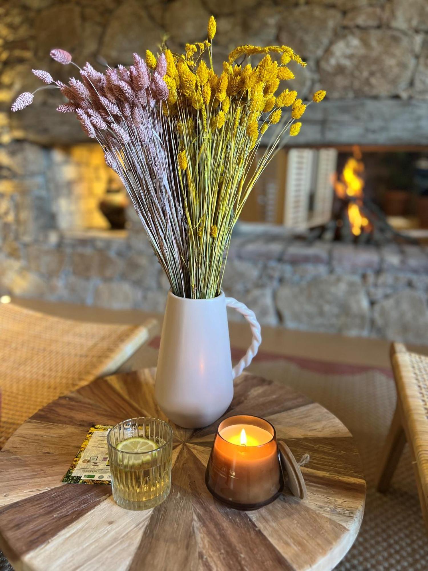 Domaine Pozzo Di Mastri Hotel & Spa Figari  Ngoại thất bức ảnh